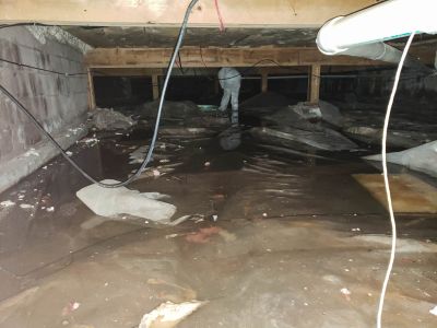 Crawlspace Water Cleanup in Santa Rosa, CA